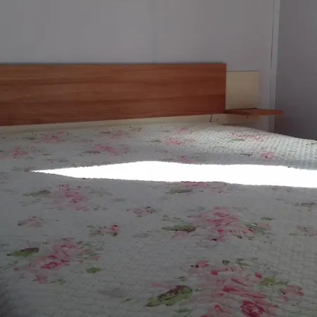 De La Buge Camping *